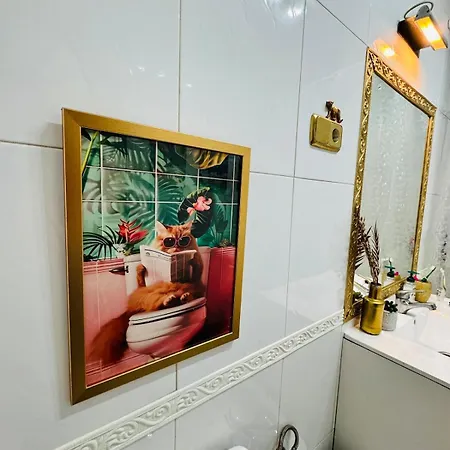 Beauty Room At Madrid Center Exterior photo